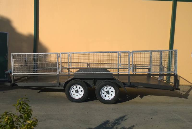 Tandem Car Trailer With Cage