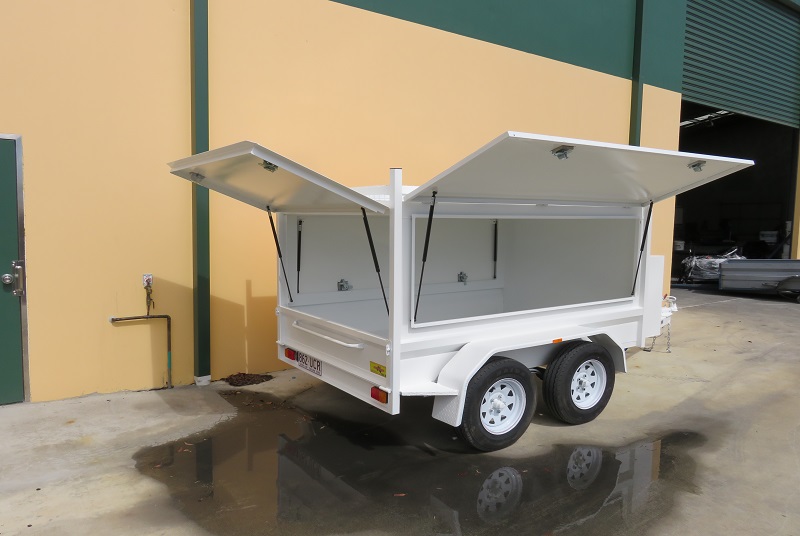 Tandem Square Tradesman Trailer With Rear Lift Up Door